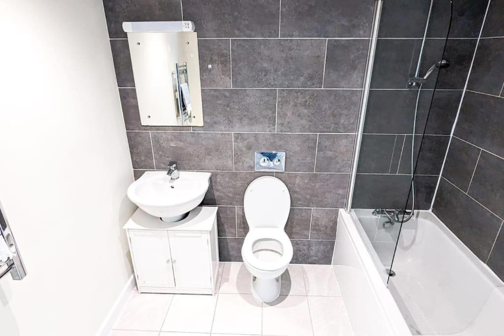 1 Bedroom City Centre Apartment Birmingham Ngoại thất bức ảnh