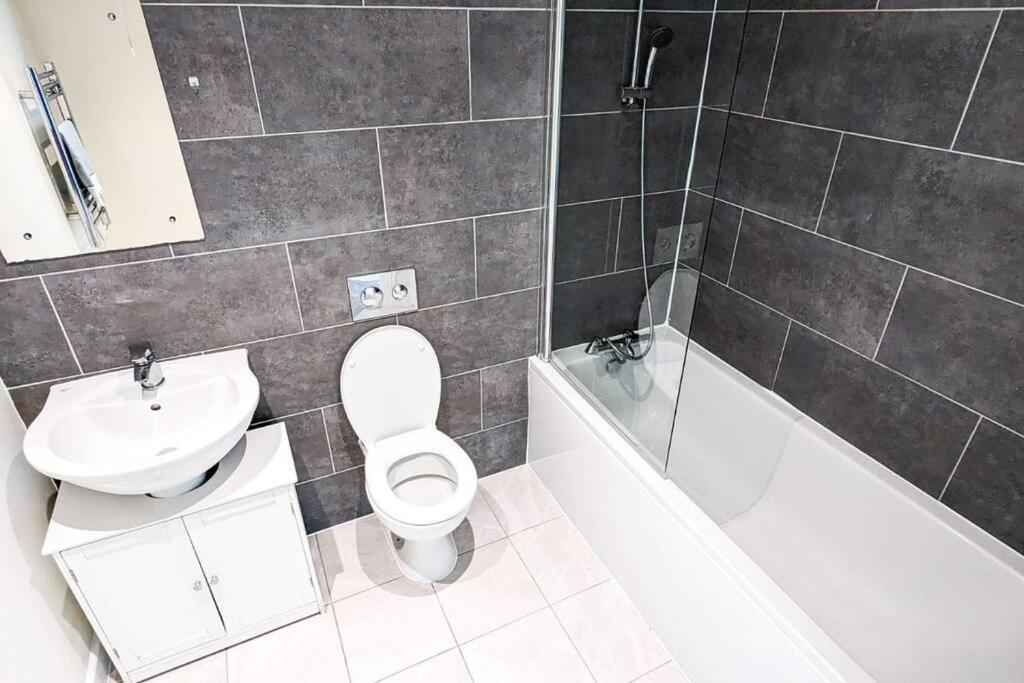 1 Bedroom City Centre Apartment Birmingham Ngoại thất bức ảnh