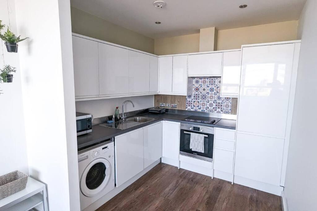 1 Bedroom City Centre Apartment Birmingham Ngoại thất bức ảnh